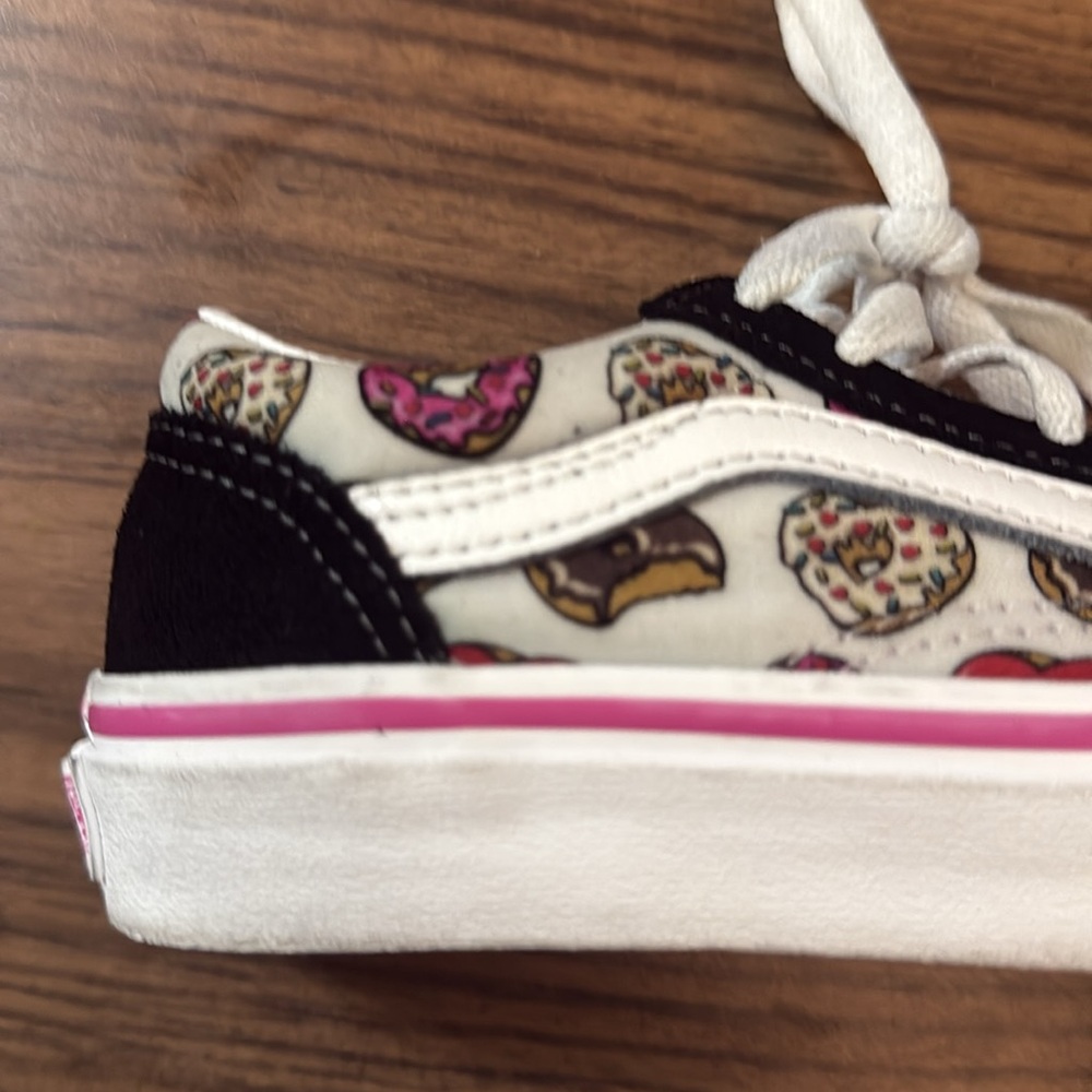 Vans Old Skool Kids Sneakers Black Pink Donuts Size 12 - Picture 8 of 11